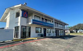 Motel 6 Denton Tx